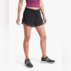 Athleta Mesh Racer Run 4" Black Shorts - Large
